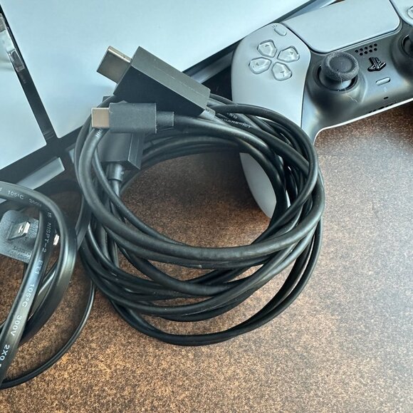 Sony PlayStation 5 Slim Console CFI-2015 – 825GB SSD – 1 Controller + HDMI - Picture 7 of 10